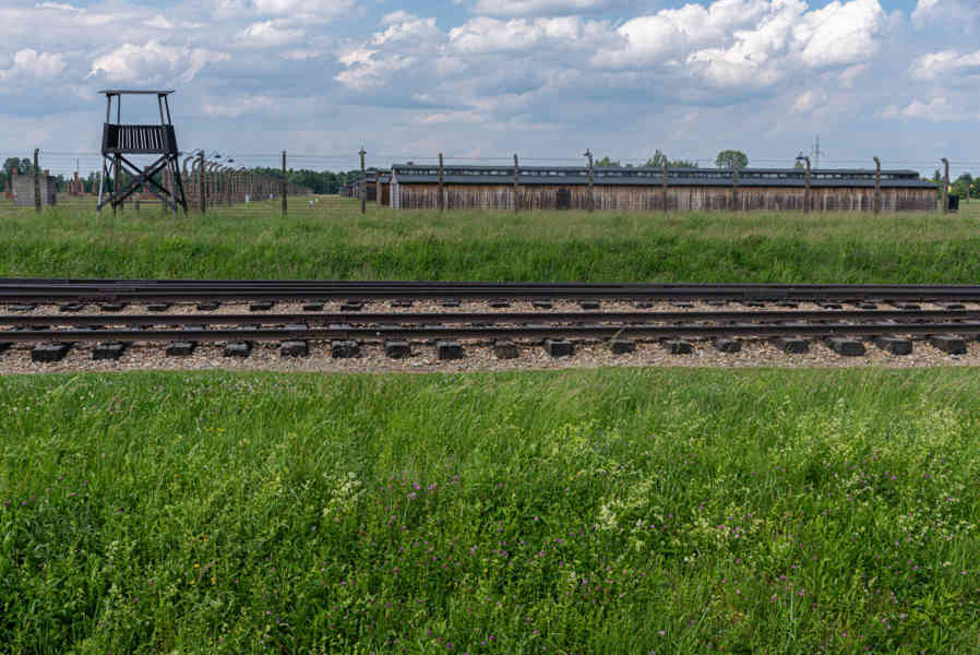 Polonia 057 - Auschwitz ll-Birkenau.jpg